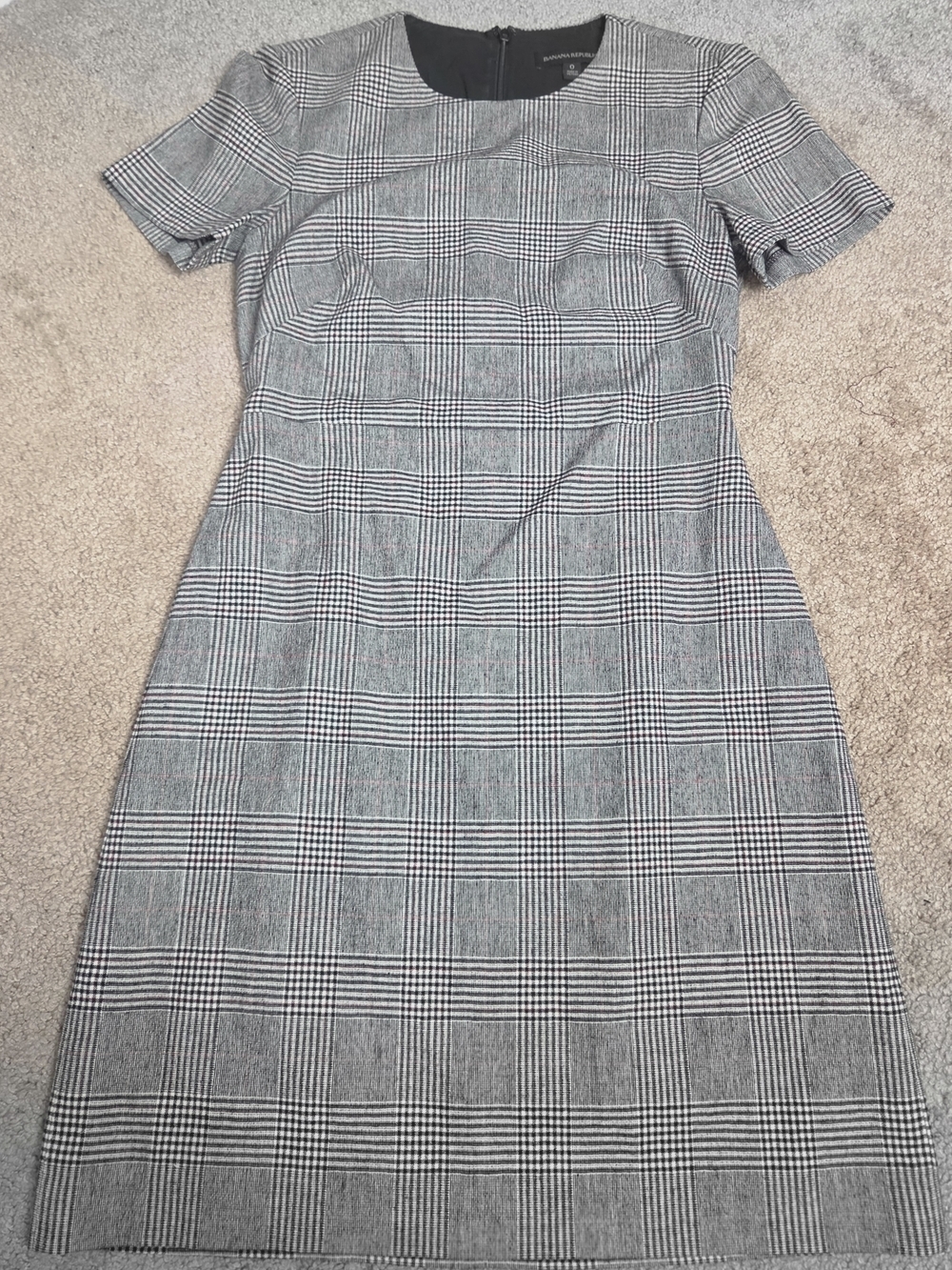 Grey Glen Plaid Short-Sleeve Midi Dress